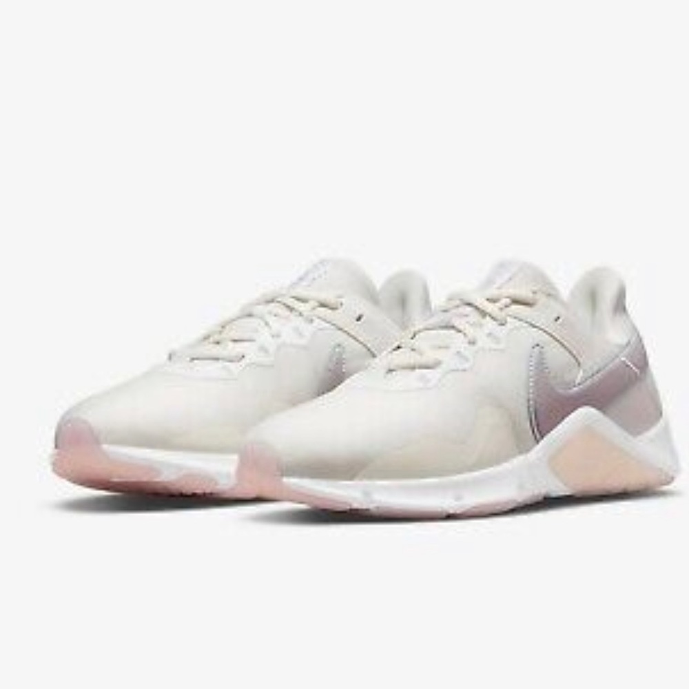 New🌿Nike Legend Essential 2 Premium Training Shoes